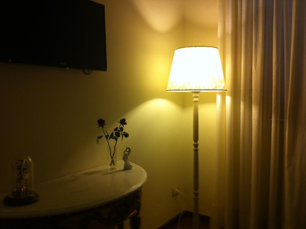 Bed and Breakfast Audrey & Me Pisa Zimmer foto